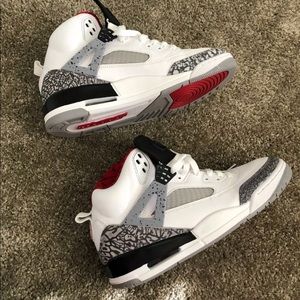 Men’s 10.5 Jordan’s Spiz’ike White Cement